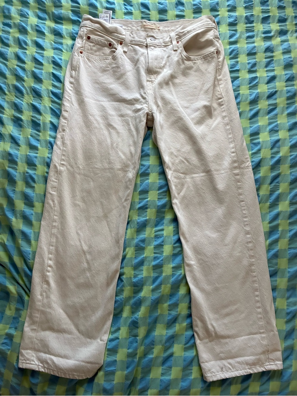 Levi’s low pro straight cream jeans